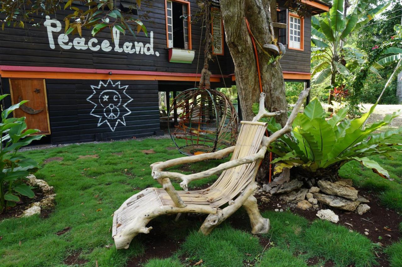 Peaceland Hostel Panglao Island Exterior photo