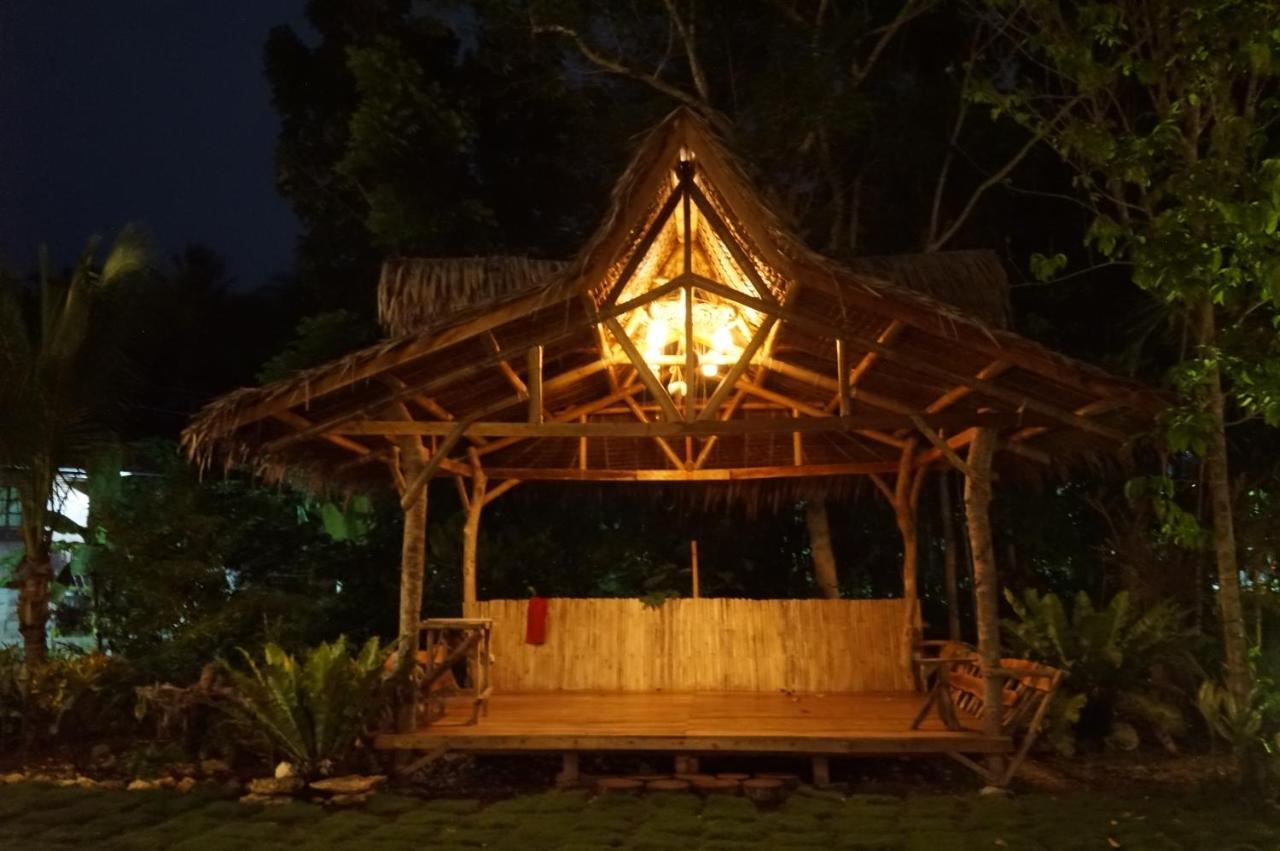Peaceland Hostel Panglao Island Exterior photo