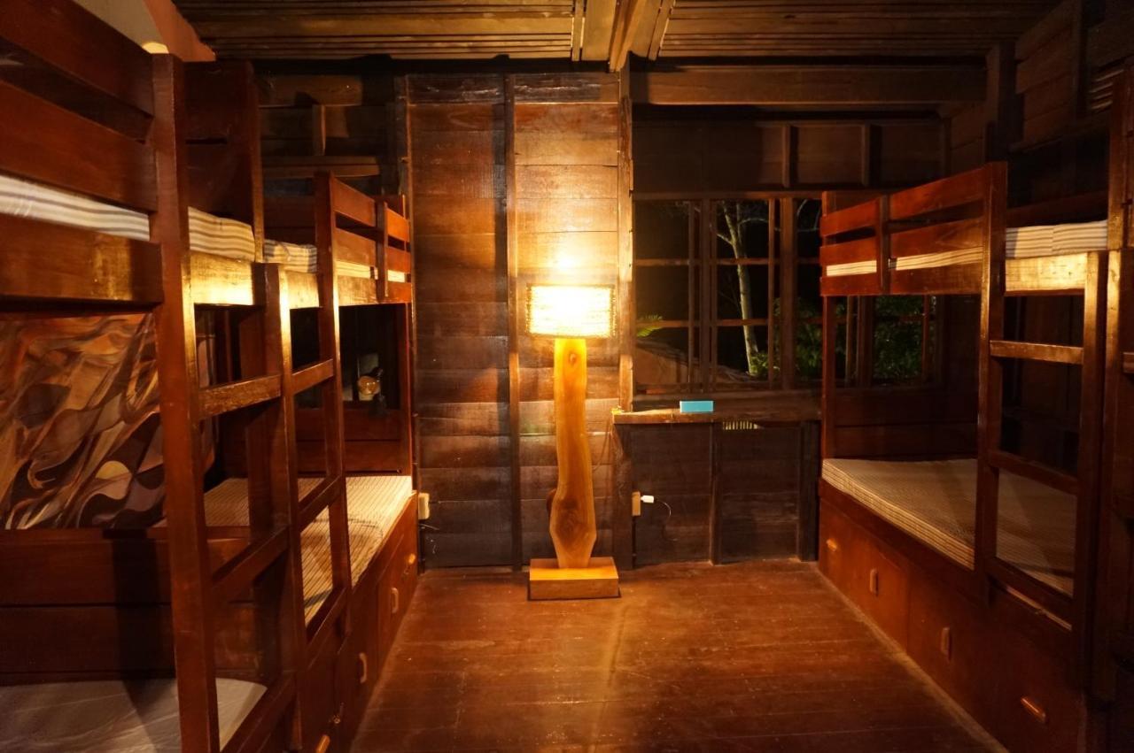 Peaceland Hostel Panglao Island Exterior photo